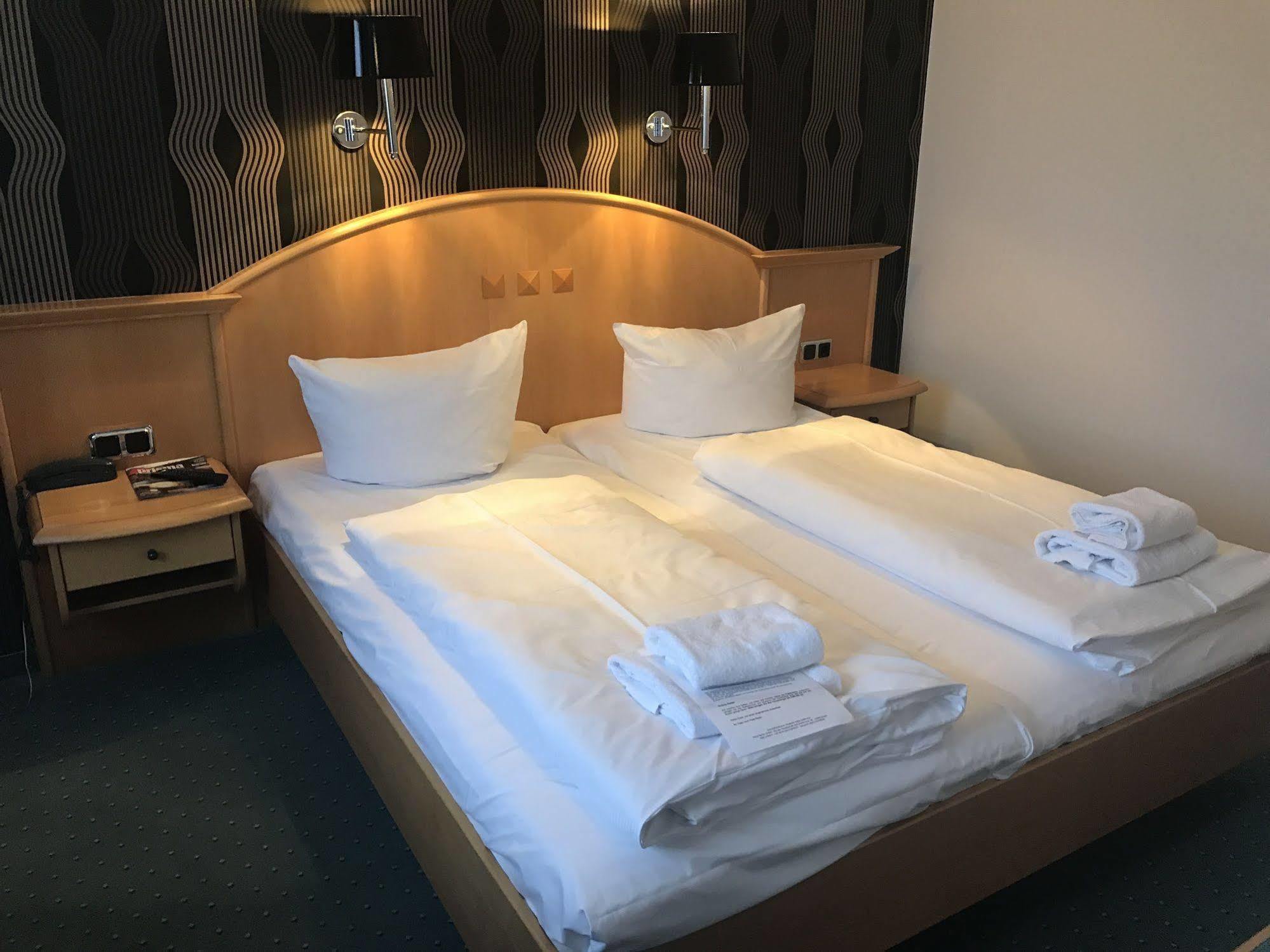 Hotel Berlin - Greenline Hotel Zossen Dış mekan fotoğraf