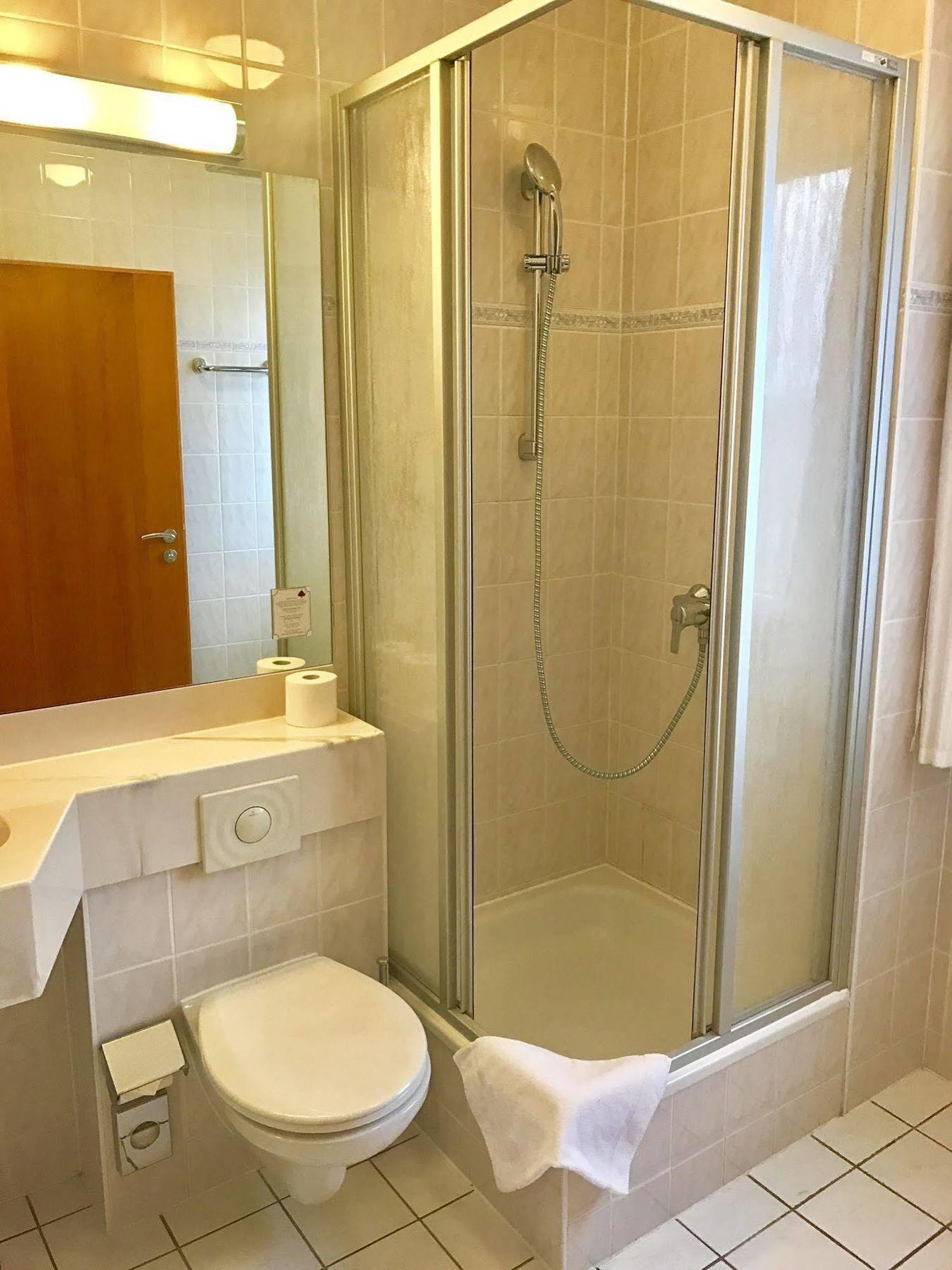 Hotel Berlin - Greenline Hotel Zossen Dış mekan fotoğraf
