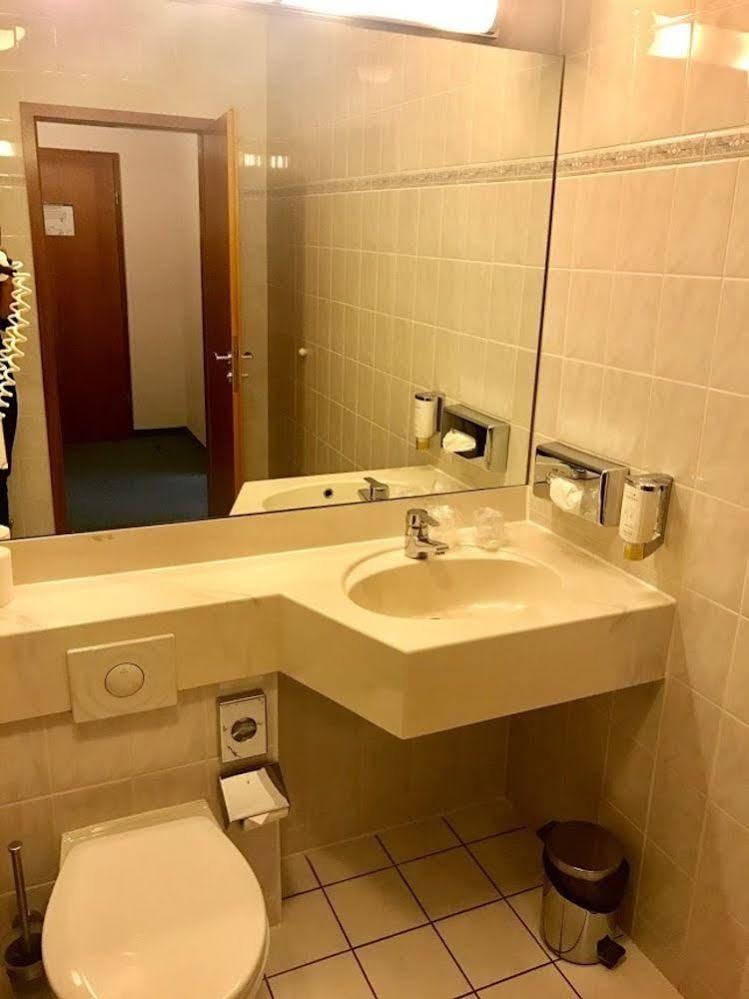 Hotel Berlin - Greenline Hotel Zossen Dış mekan fotoğraf